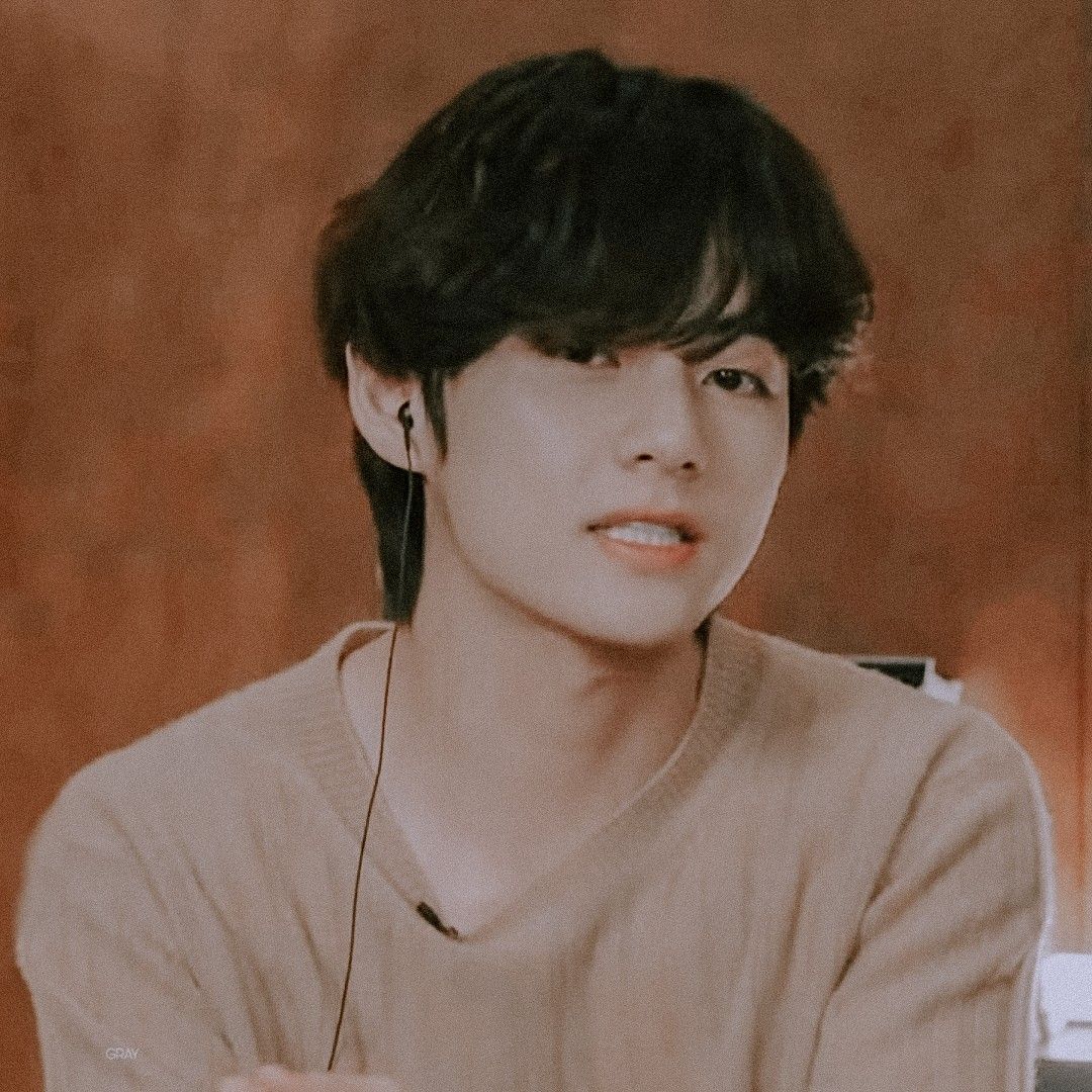 Featured image of post Taehyung Brown Aesthetic Gif